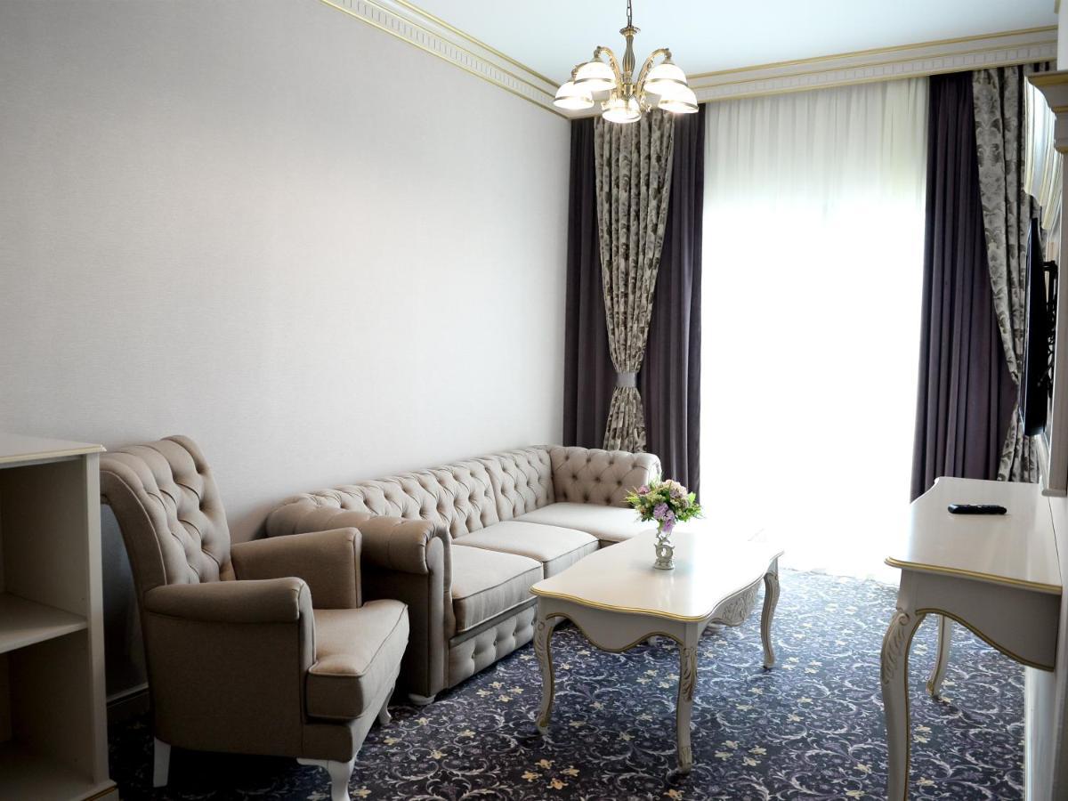 מאמאיה Hotel Dacia Sud מראה חיצוני תמונה