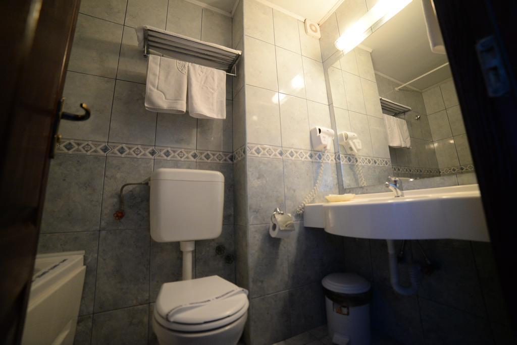 מאמאיה Hotel Dacia Sud מראה חיצוני תמונה