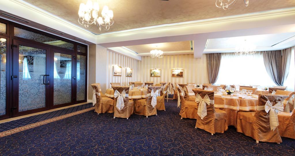 מאמאיה Hotel Dacia Sud מראה חיצוני תמונה